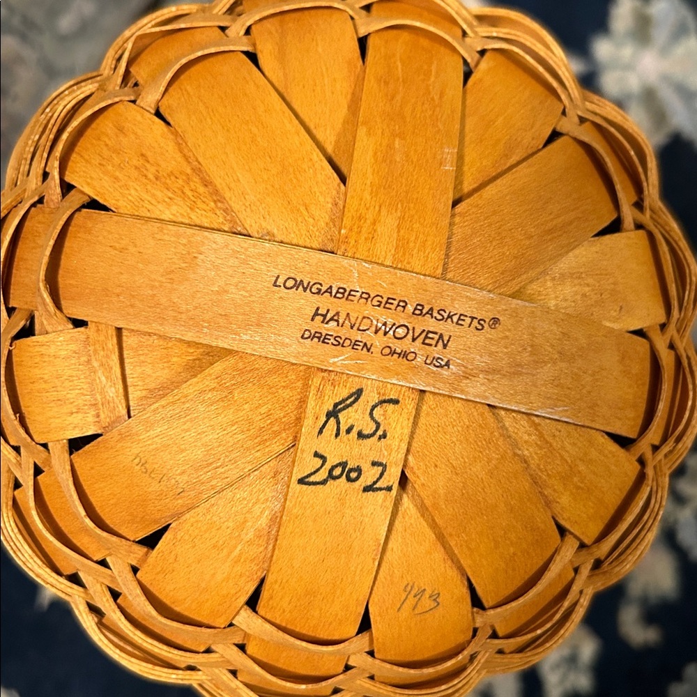 Longaberger 10inch Flower Basket - Picture 4 of 6